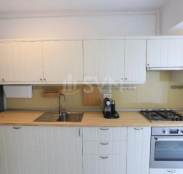 Apartament, 2 camere cu loc parcare subteran inclus Bucuresti/P-ta Victoriei