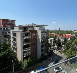 Apartament, 2 camere cu loc parcare subteran inclus Bucuresti/Herastrau