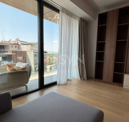 Apartament, 2 camere cu loc parcare subteran inclus Bucuresti/Herastrau