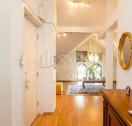 Apartament, 2 rooms, 121 mp Bucuresti/P-ta Universitatii