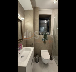 Apartament, 2 rooms, 63 mp Bucuresti/Sisesti