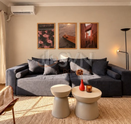 Apartament, 2 rooms, 67 mp Bucuresti/P-ta Romana