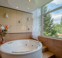 Apartament, 2 rooms with outdoor parking included Bucuresti/Arcul De Triumf