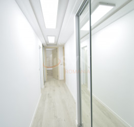 Apartament, 2 rooms with outdoor parking included Bucuresti/Domenii