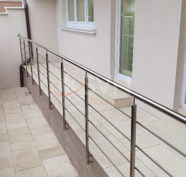 Apartament, 2 rooms with outdoor parking included Bucuresti/Domenii