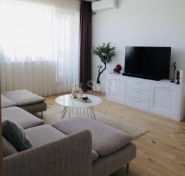 Apartament, 2 rooms with outdoor parking included Bucuresti/Baneasa