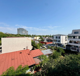 Apartament, 2 rooms with outdoor parking included Bucuresti/Tei