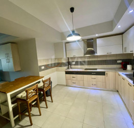 Apartament, 2 rooms with outdoor parking included Bucuresti/Pipera