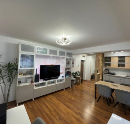 Apartament, 2 rooms with outdoor parking included Bucuresti/Pipera