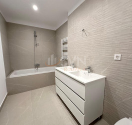 Apartament, 2 rooms with outdoor parking included Bucuresti/Aviatiei