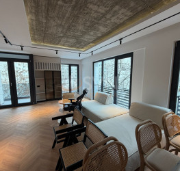 Apartament, 2 rooms with outdoor parking included Bucuresti/Bucur Obor