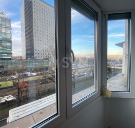 Apartament, 2 rooms with outdoor parking included Bucuresti/Piata Victoriei