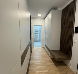 Apartament, 2 rooms with outdoor parking included Bucuresti/Damaroaia