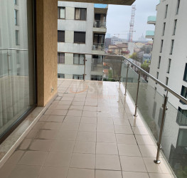 Apartament, 2 rooms with outdoor parking included Bucuresti/Herastrau