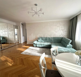 Apartament, 2 rooms with outdoor parking included Bucuresti/Vitan