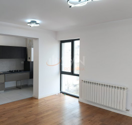 Apartament, 2 rooms with underground parking included Bucuresti/Aviatiei