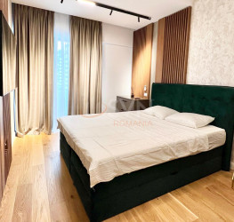 Apartament, 2 rooms with underground parking included Bucuresti/Herastrau