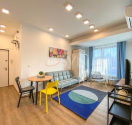 Apartament, 2 rooms with underground parking included Bucuresti/Herastrau
