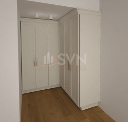 Apartament, 2 rooms with underground parking included Bucuresti/Herastrau