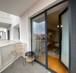 Apartament, 2 rooms with underground parking included Bucuresti/Herastrau