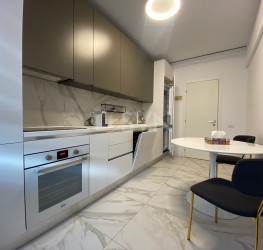 Apartament, 2 rooms with underground parking included Bucuresti/Herastrau