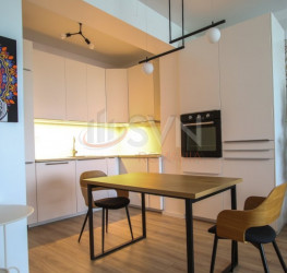 Apartament, 2 rooms with underground parking included Bucuresti/Pipera