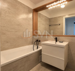 Apartament, 2 rooms with underground parking included Bucuresti/Baneasa