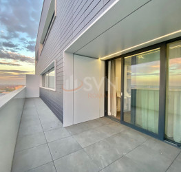 Apartament, 2 rooms with underground parking included Bucuresti/Herastrau