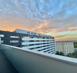 Apartament, 2 rooms with underground parking included Bucuresti/Herastrau