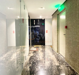 Apartament, 2 rooms with underground parking included Bucuresti/Herastrau