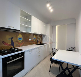 Apartament, 2 rooms with underground parking included Bucuresti/Pipera