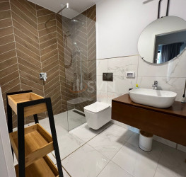 Apartament, 2 rooms with underground parking included Bucuresti/Pipera