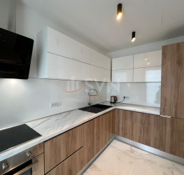 Apartament, 2 rooms with underground parking included Bucuresti/Herastrau