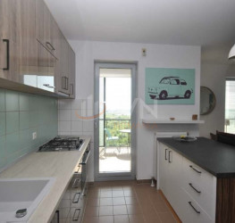 Apartament, 2 rooms with underground parking included Bucuresti/Splaiul Unirii (s4)