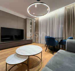 Apartament, 2 rooms with underground parking included Bucuresti/Herastrau