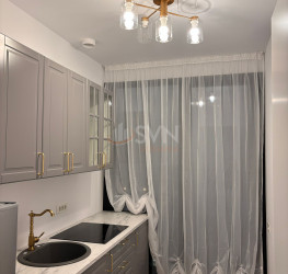 Apartament, 2 rooms with underground parking included Bucuresti/Herastrau