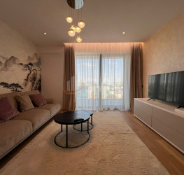 Apartament, 2 rooms with underground parking included Bucuresti/Herastrau