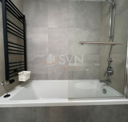 Apartament, 2 rooms with underground parking included Bucuresti/Herastrau