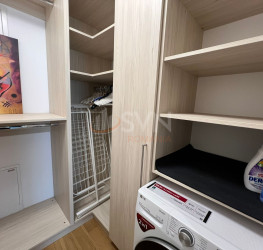 Apartament, 2 rooms with underground parking included Bucuresti/Herastrau