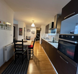 Apartament, 2 rooms with underground parking included Bucuresti/Colentina