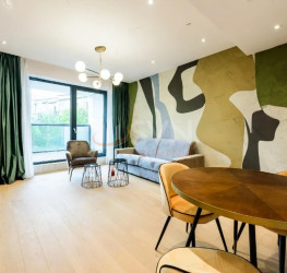 Apartament, 2 rooms with underground parking included Bucuresti/Herastrau