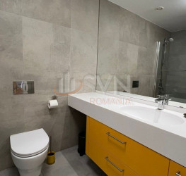 Apartament, 2 rooms with underground parking included Bucuresti/Herastrau