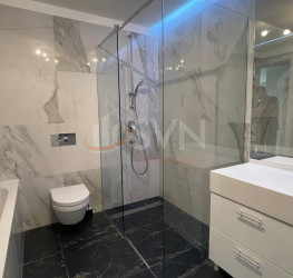 Apartament, 2 rooms with underground parking included Bucuresti/Herastrau