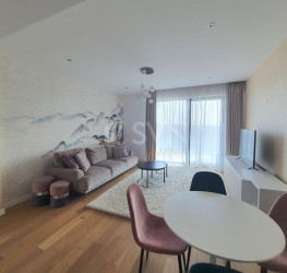 Apartament, 2 rooms with underground parking included Bucuresti/Herastrau