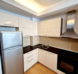 Apartament, 2 rooms with underground parking included Bucuresti/Herastrau