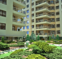 Apartament, 2 rooms with underground parking included Bucuresti/Herastrau