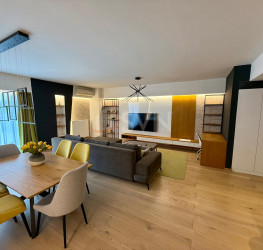 Apartament, 2 rooms with underground parking included Bucuresti/Barbu Vacarescu