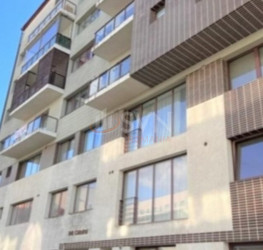 Apartament, 2 rooms with underground parking included Bucuresti/Herastrau