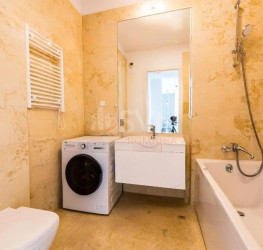 Apartament, 2 rooms with underground parking included Bucuresti/Domenii