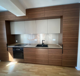 Apartament, 2 rooms with underground parking included Bucuresti/Aviatiei